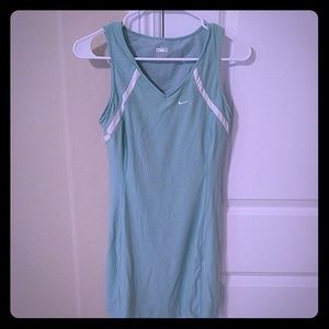Nike fit dry medium green tennis dress